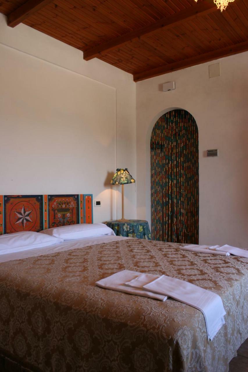 Agriturismo Torre Mannella - La Loggia Читта Сань Анджело Экстерьер фото